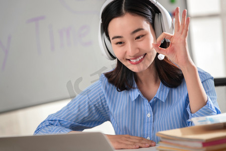 墨东绮谭 视频缩略图