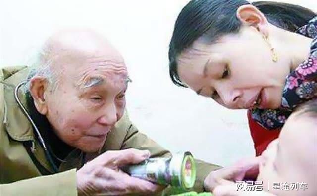 农场小牛牛：愚人节 视频缩略图