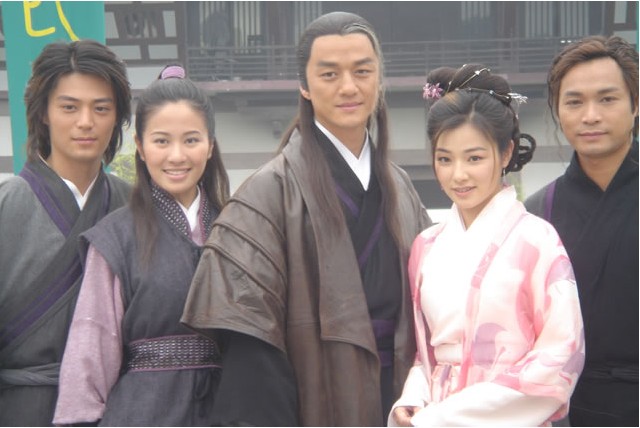 假偶成真 视频缩略图