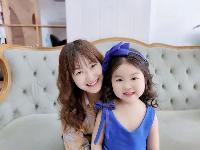 两厢情愿 视频主图