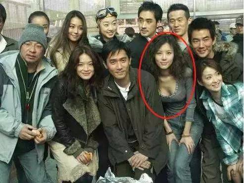 四大名捕之食人梦界 视频主图