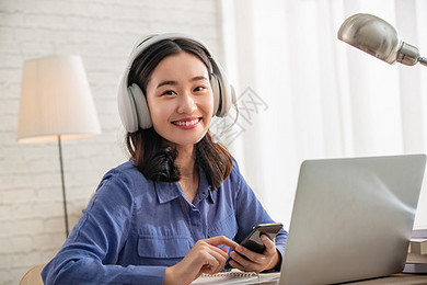 伏妖天师 视频缩略图