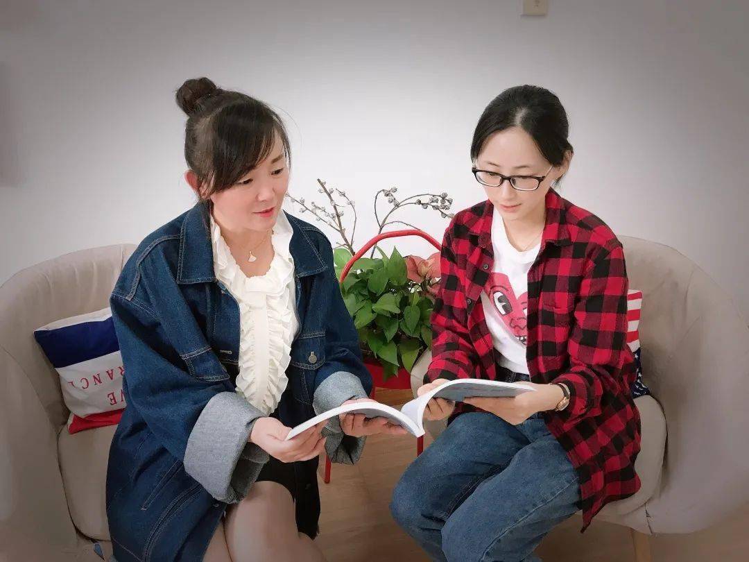 伊比利亚的派对 视频缩略图