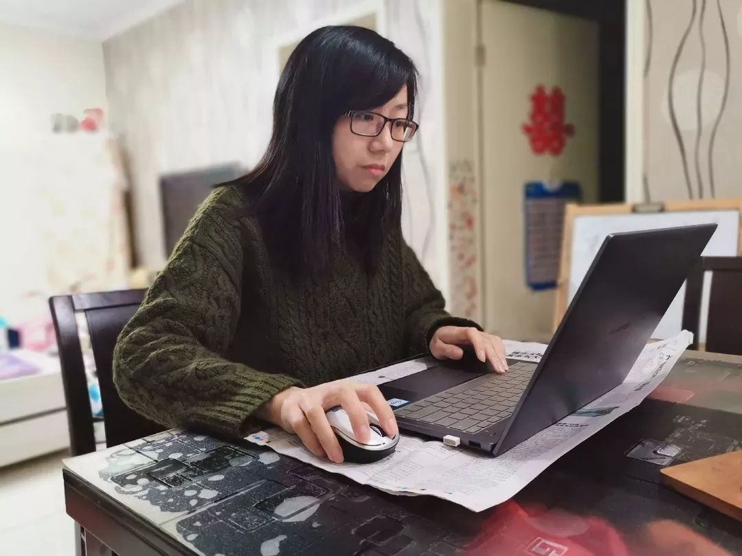 偷家派对 视频海报