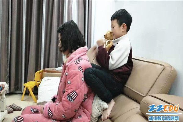 决战发财日 视频海报