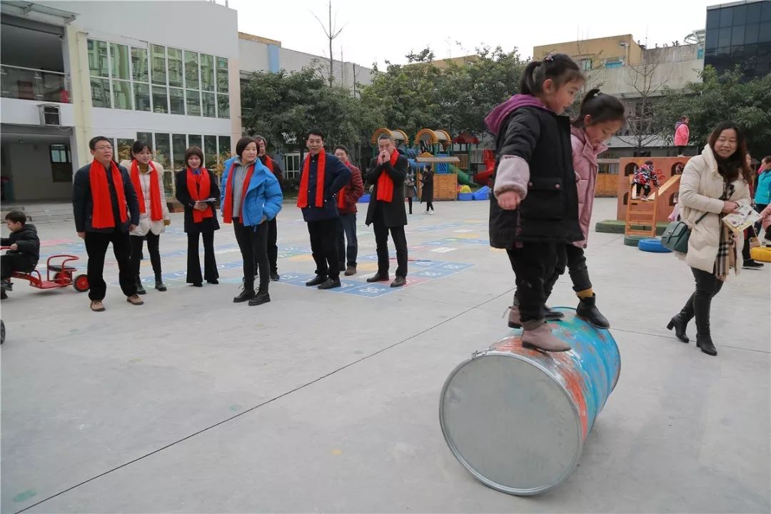 伊丽莎白不见了 视频缩略图