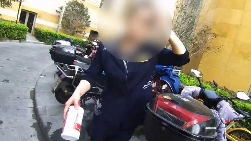 作家的洞穴 视频主图