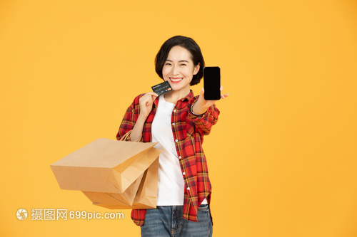 冰下的鱼 视频海报