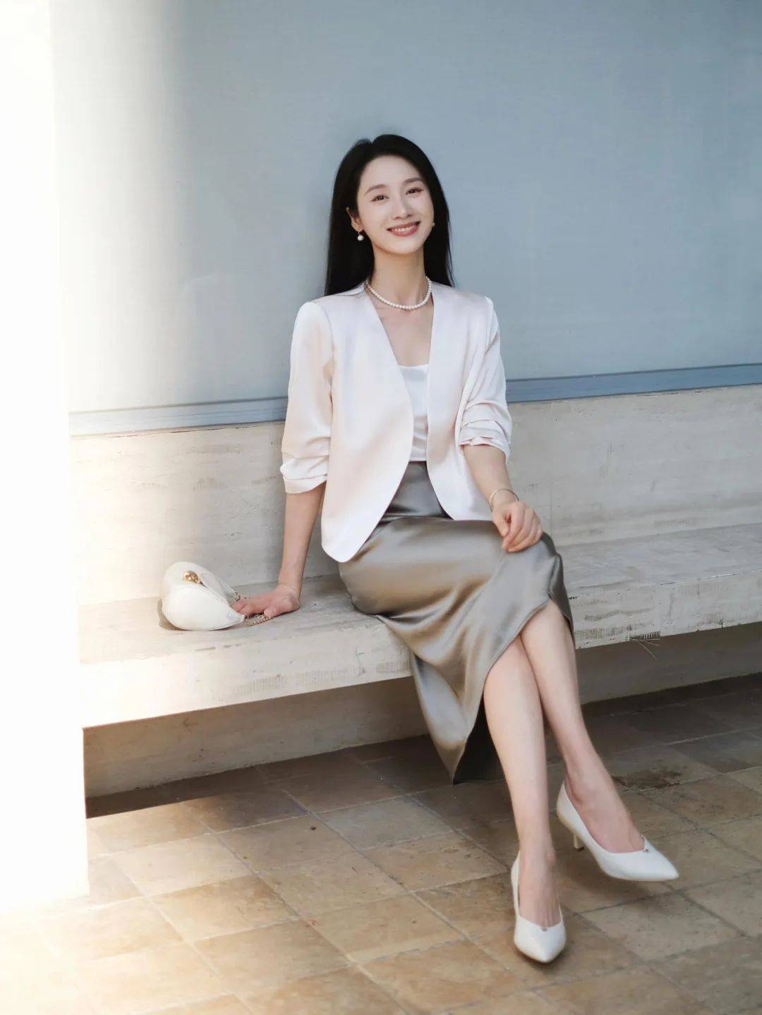 冰下的鱼 视频缩略图