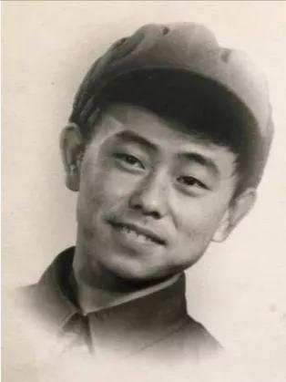 何者 视频缩略图