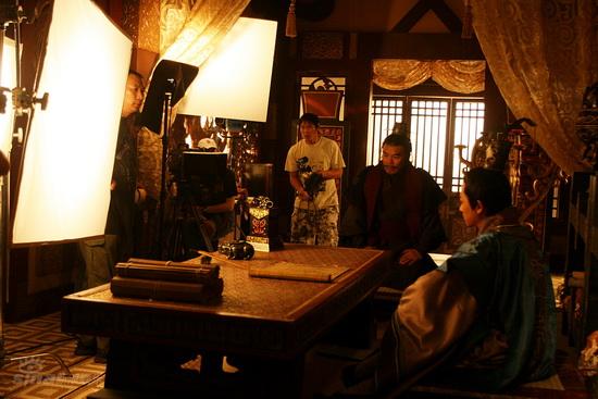 催眠大师 视频缩略图