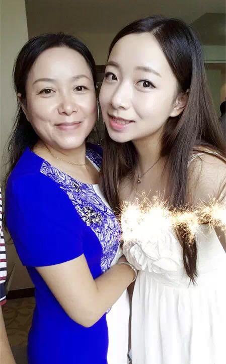 假偶成真 视频缩略图