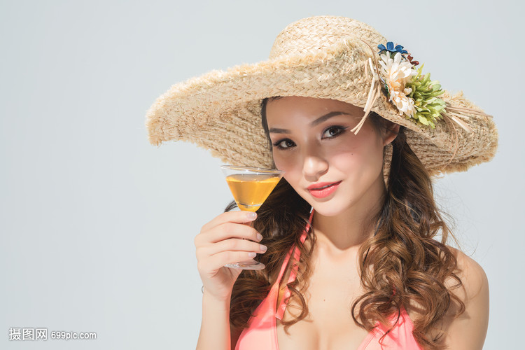 健听女孩 视频缩略图