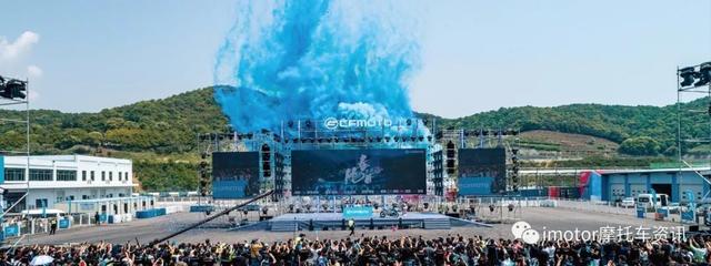 僵尸来袭2：末日 视频海报