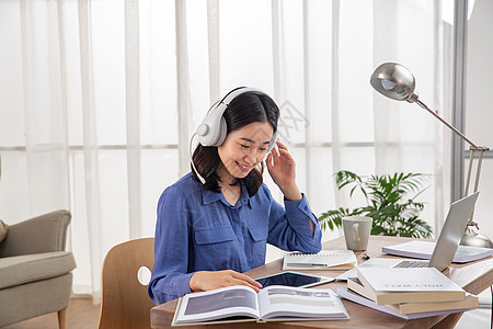 侠盗高飞 视频缩略图