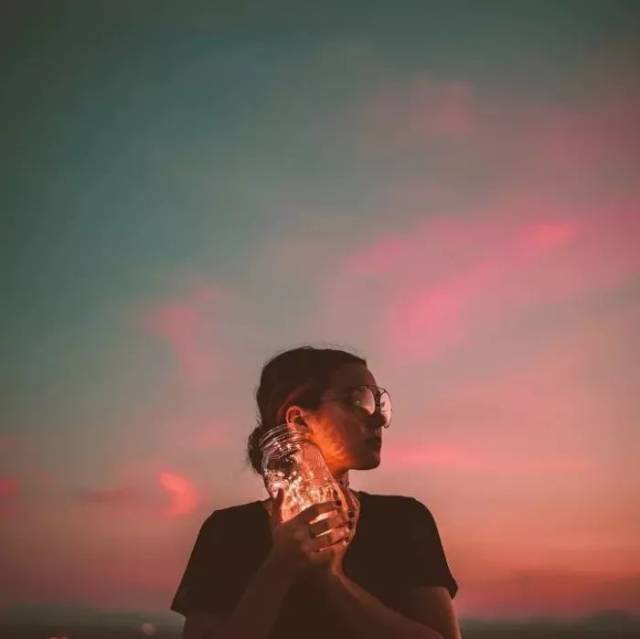 凯萨里 视频海报