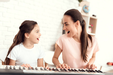 修补生活 视频海报