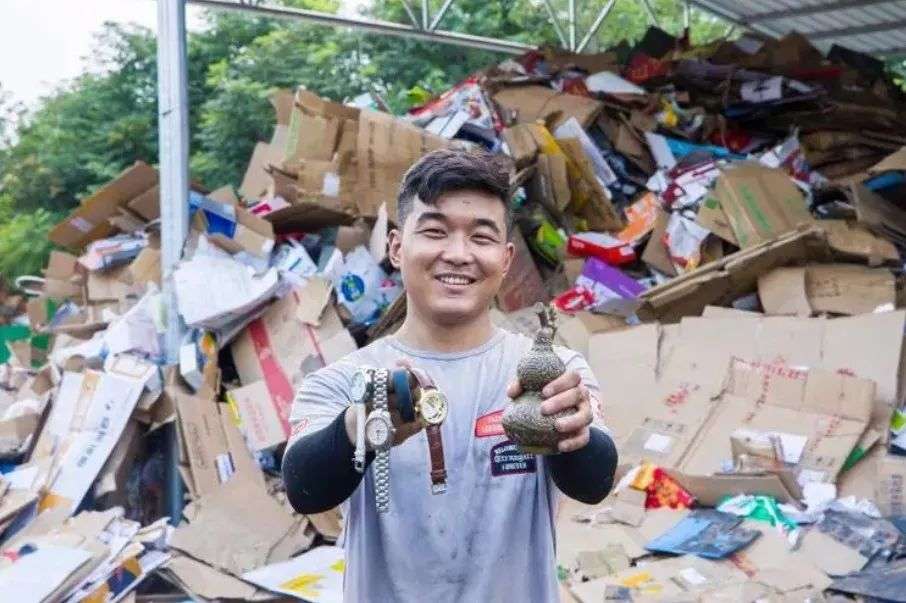 停止 视频缩略图