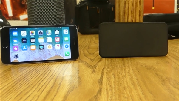 作家的洞穴 视频缩略图