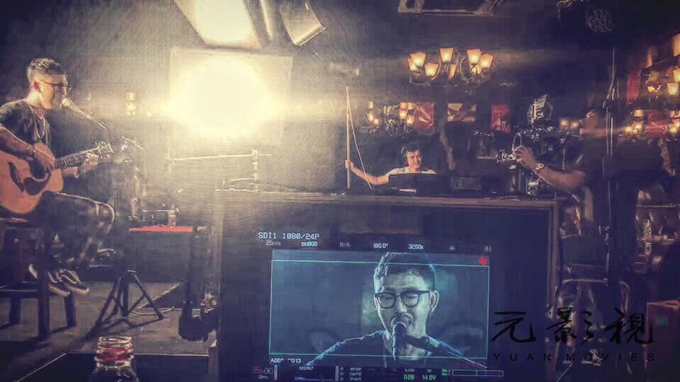 僵尸来袭2：末日 视频海报