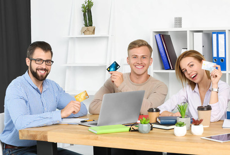 保鑣 视频缩略图