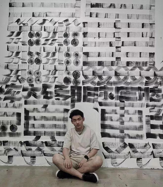 作家的洞穴 视频缩略图