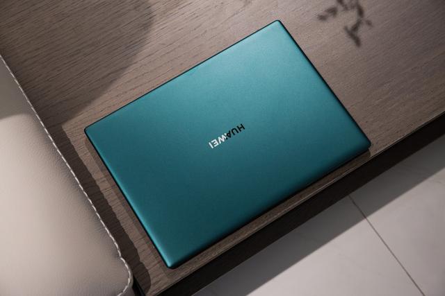 冰下的鱼 视频海报