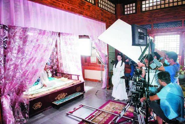 凯萨里 视频缩略图