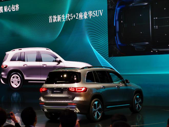 唐·海明威 视频缩略图