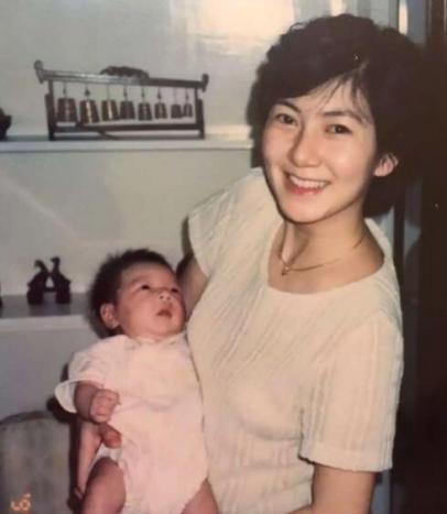 保持通话 保持通話 视频缩略图