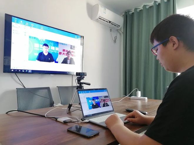 假戏真作 视频缩略图